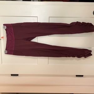 Lululemon athletica leggings size 4
